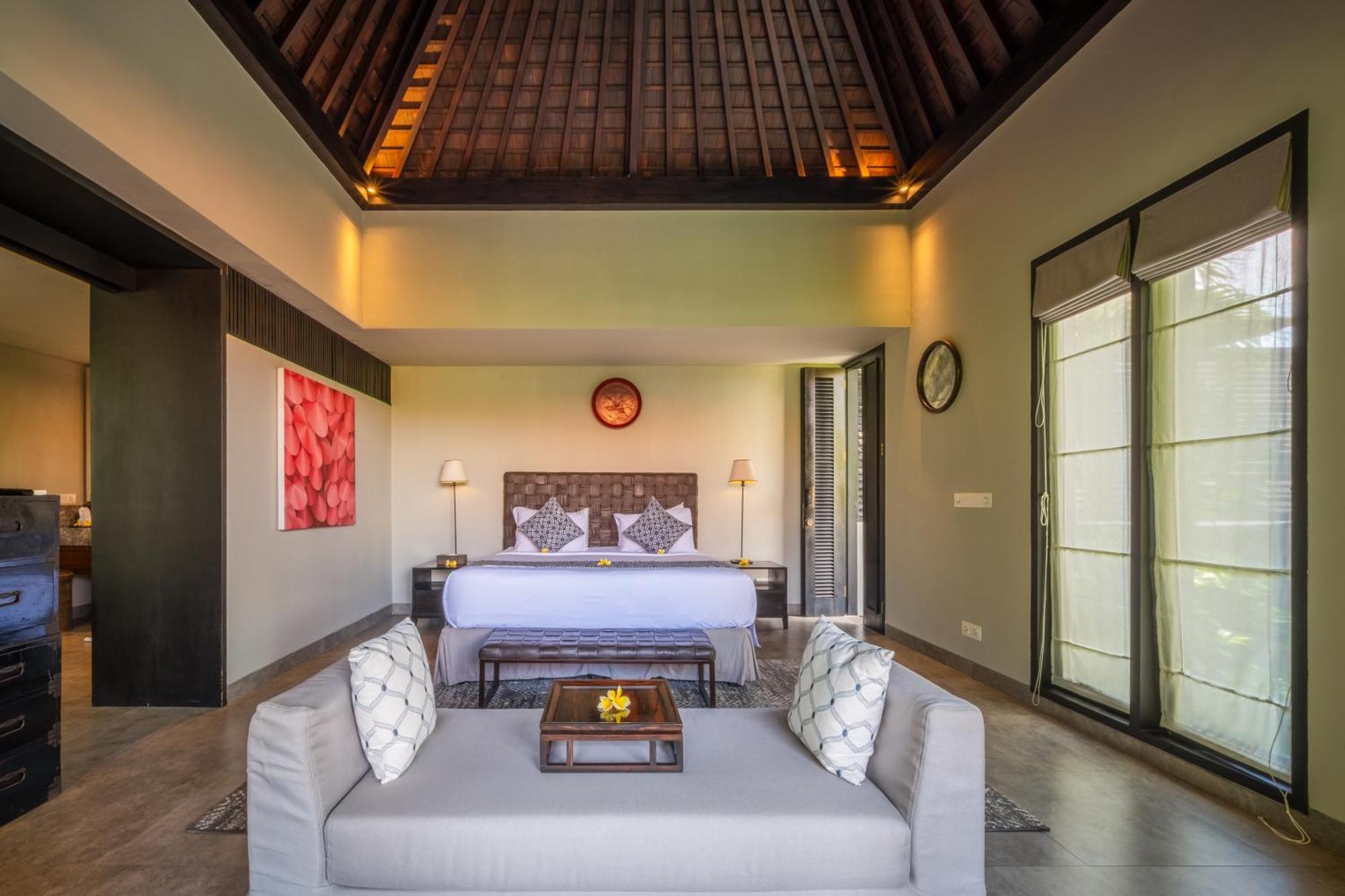 Villa De Suma - Fully Staffed Luxury Villa, Walk To The Beach! Seminyak  Exterior photo