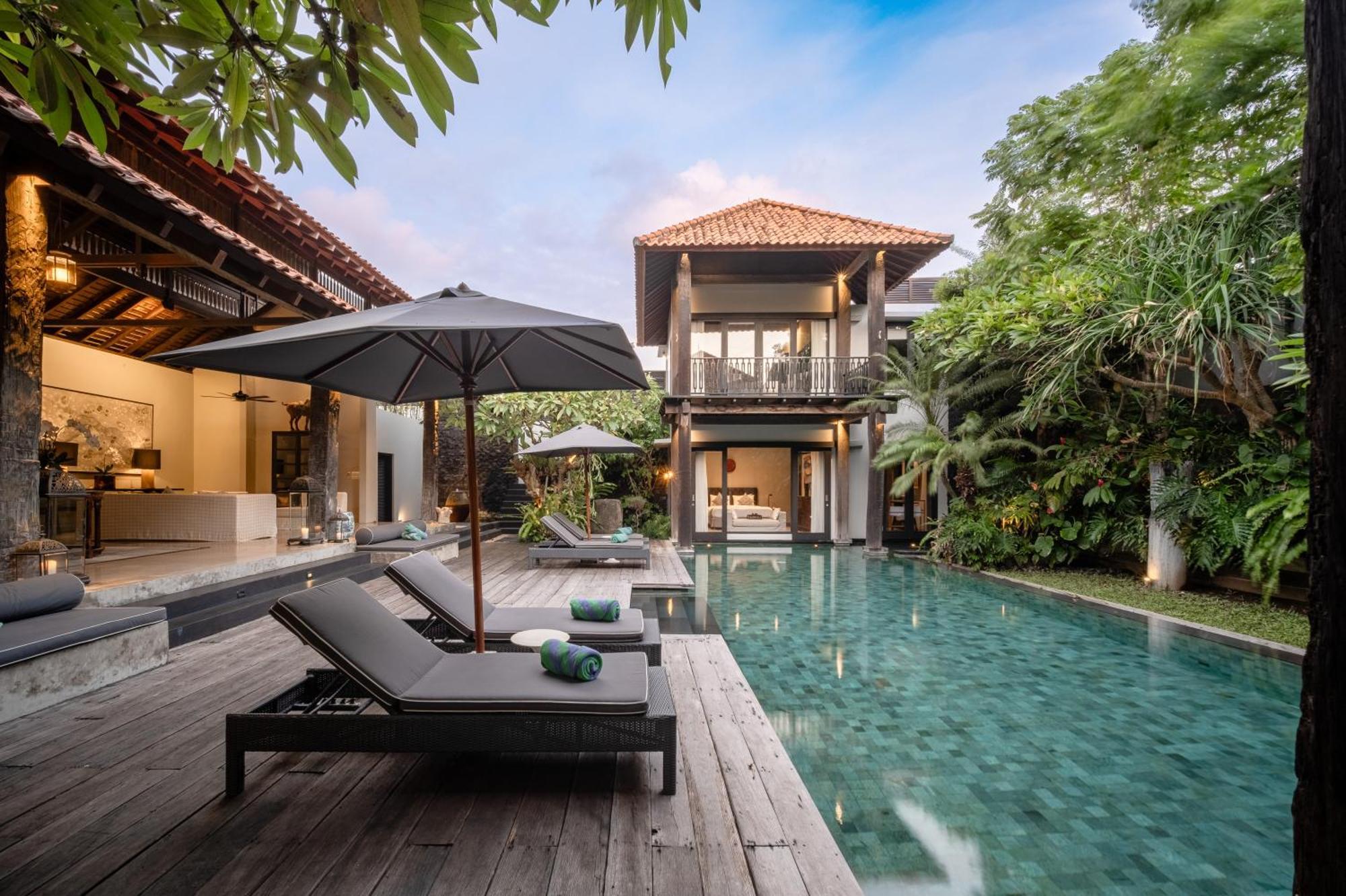 Villa De Suma - Fully Staffed Luxury Villa, Walk To The Beach! Seminyak  Exterior photo